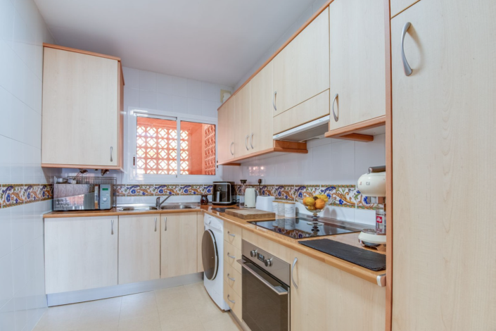 Image No.10-2 Bed Apartment for sale