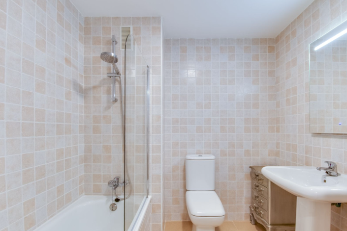 Image No.12-2 Bed Apartment for sale