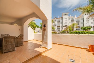 2-5bd7b9d04b45e33852eaf0ec6670150d