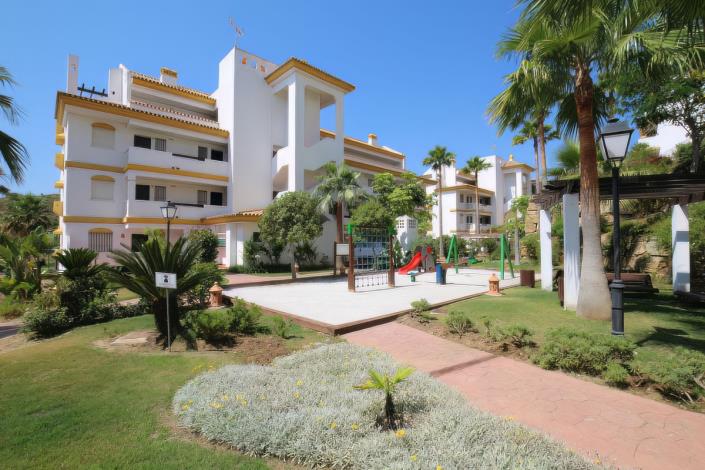 Image No.10-2 Bed Apartment for sale