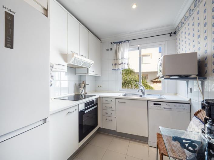 Image No.22-2 Bed Apartment for sale