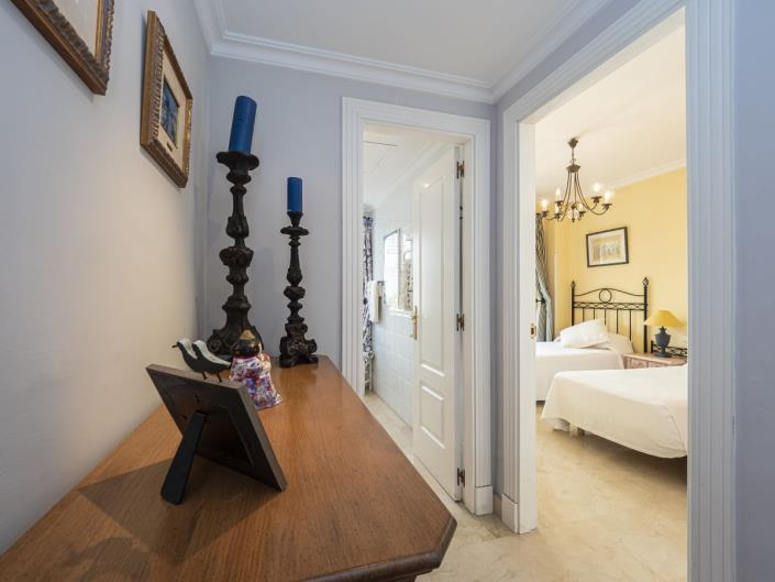 Image No.23-2 Bed Apartment for sale