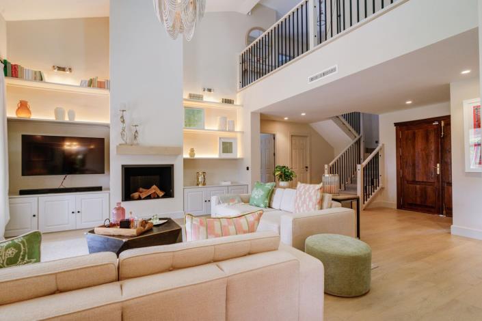 Image No.10-4 Bed Villa for sale