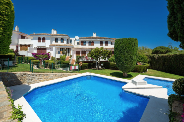 Image No.6-Maison de ville de 3 chambres à vendre à Estepona