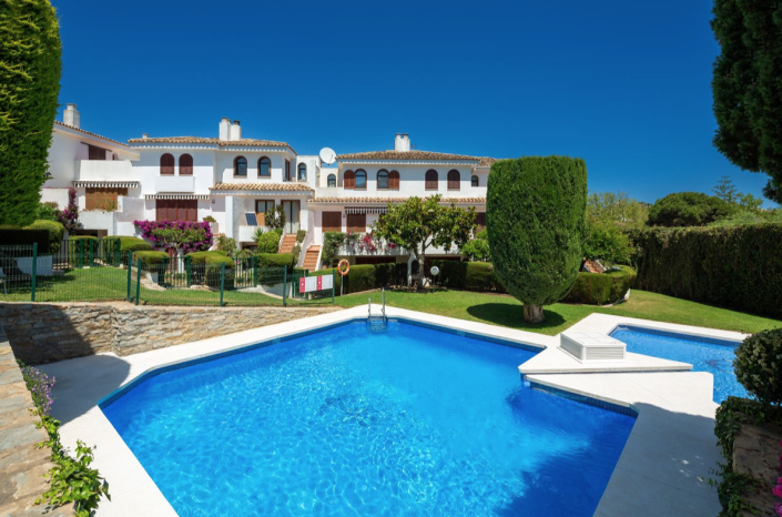 Image No.7-Maison de ville de 3 chambres à vendre à Estepona