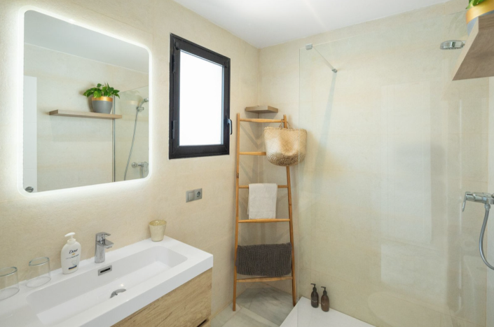 Image No.17-Maison de ville de 3 chambres à vendre à Estepona