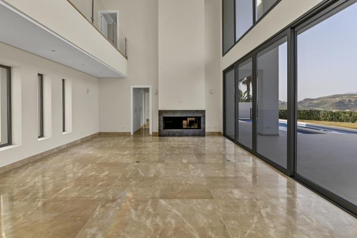 Image No.15-5 Bed Villa for sale