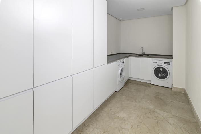 Image No.39-5 Bed Villa for sale