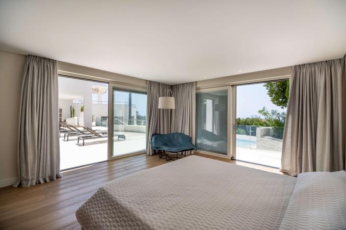 Image No.14-5 Bed Villa for sale