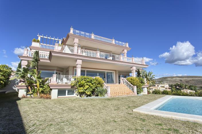 Image No.7-8 Bed Villa for sale