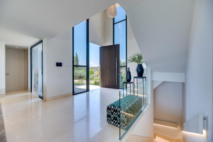 Image No.6-5 Bed Villa for sale