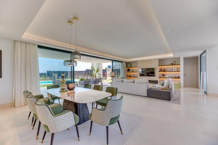 Image No.12-5 Bed Villa for sale