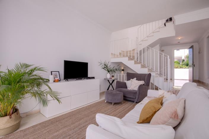 Image No.15-3 Bed Townhouse for sale