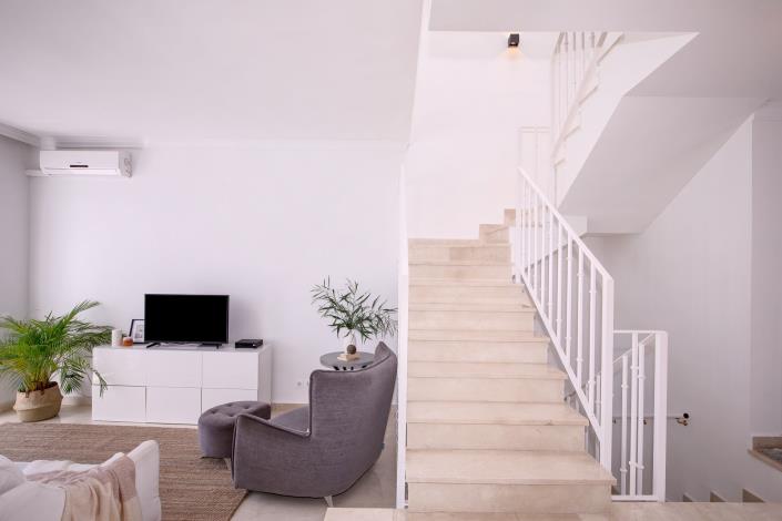 Image No.16-3 Bed Townhouse for sale