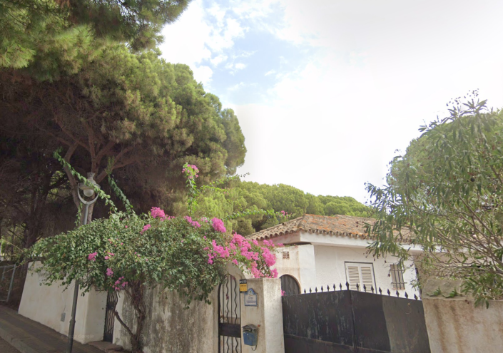 Image No.3-3 Bed Villa / Detached for sale