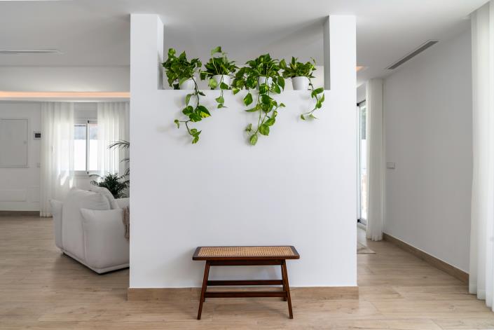 Image No.12-4 Bed Villa / Detached for sale