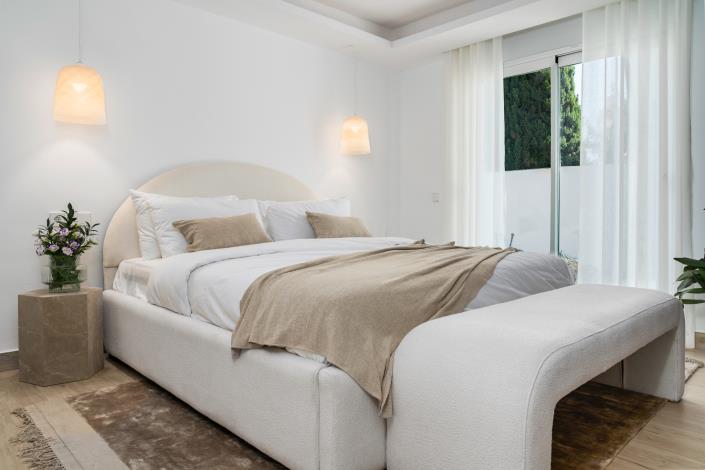 Image No.50-4 Bed Villa / Detached for sale