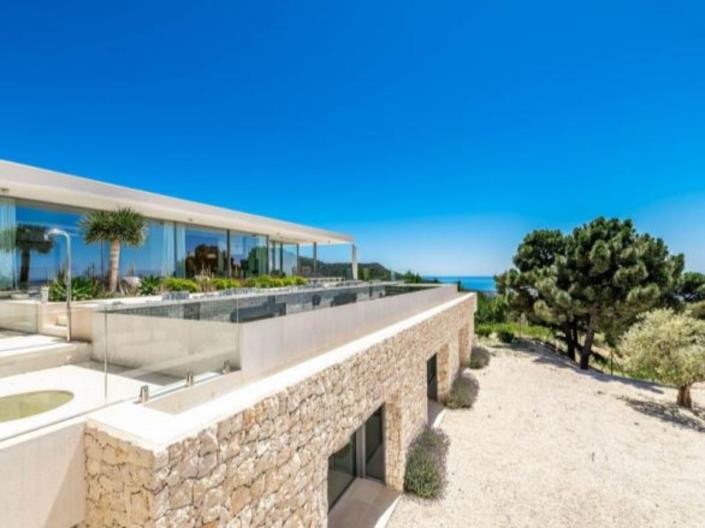 Image No.20-4 Bed Villa for sale