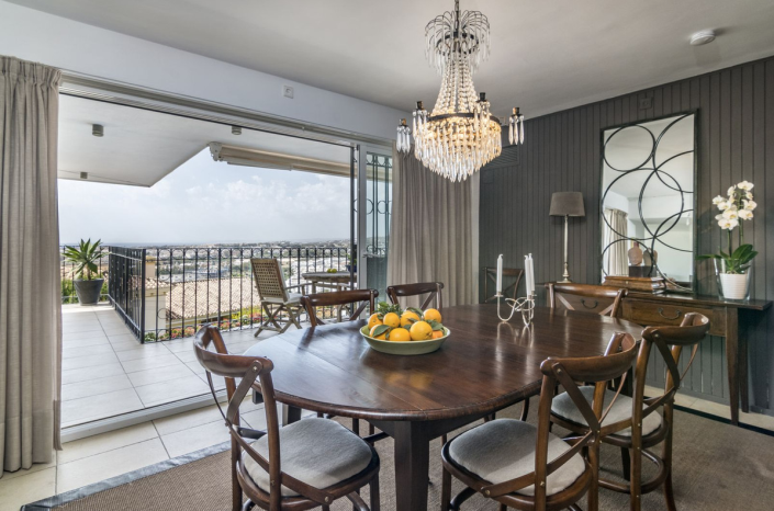 Image No.6-4 Bed Villa / Detached for sale