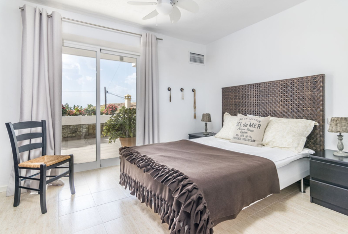 Image No.8-4 Bed Villa / Detached for sale