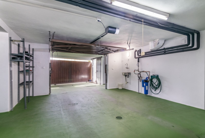 Image No.15-4 Bed Villa / Detached for sale