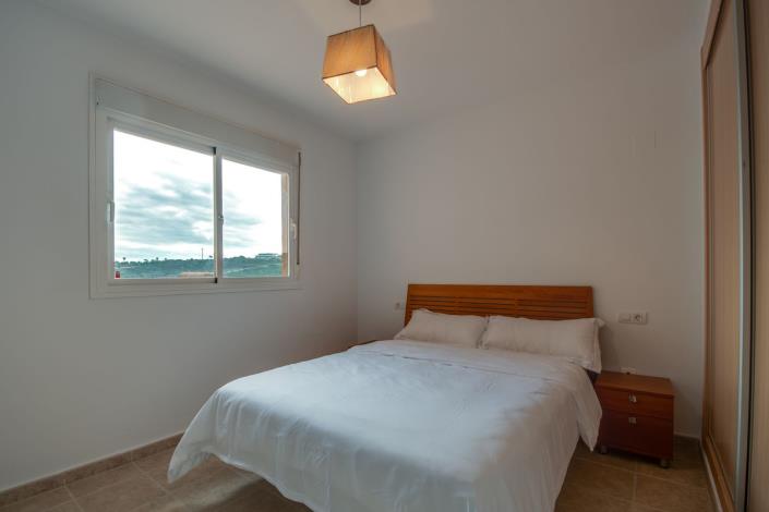 Image No.16-2 Bed Apartment for sale