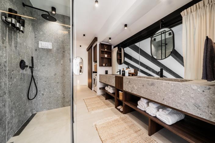 Image No.9-3 Bed Apartment for sale