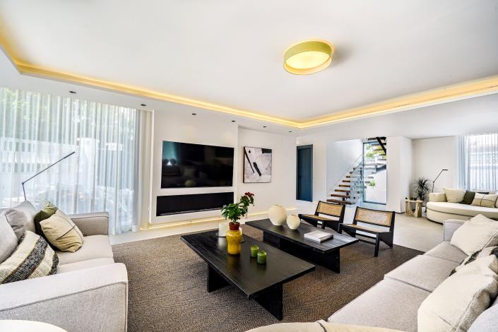 Image No.9-Villa de 5 chambres à vendre à Nueva Andalucia