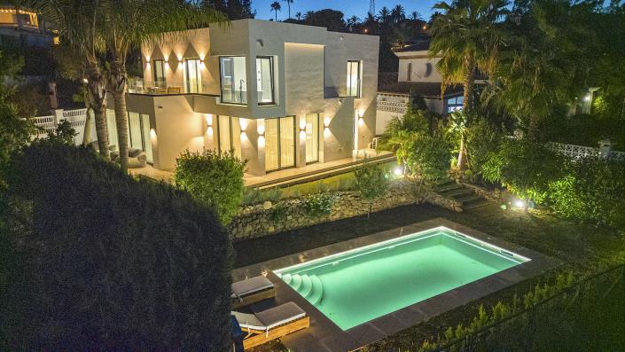 Image No.30-Villa de 5 chambres à vendre à Nueva Andalucia