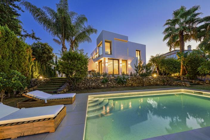 Image No.32-Villa de 5 chambres à vendre à Nueva Andalucia