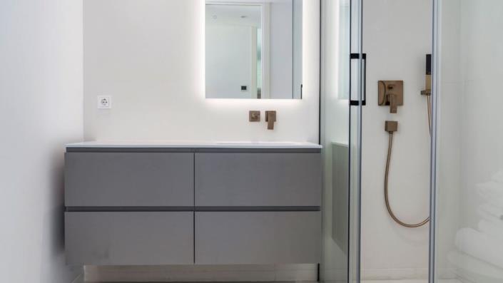 Image No.13-6 Bed Villa for sale