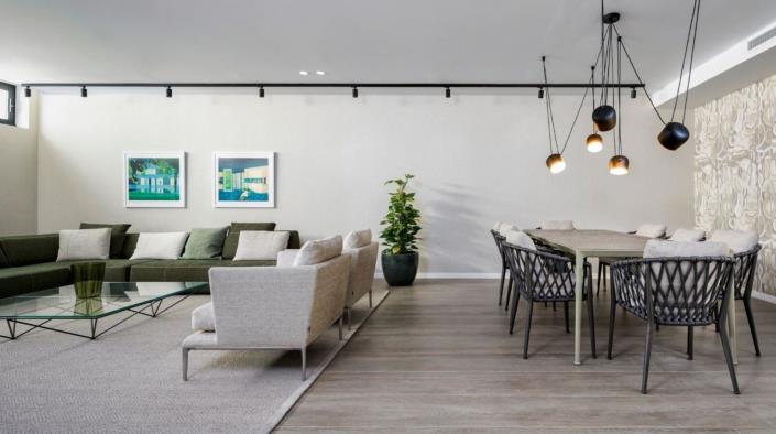 Image No.20-6 Bed Villa for sale