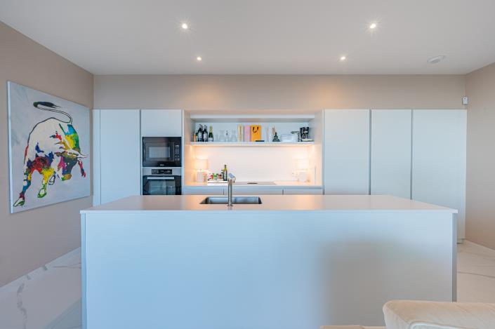 Image No.23-3 Bed Apartment for sale