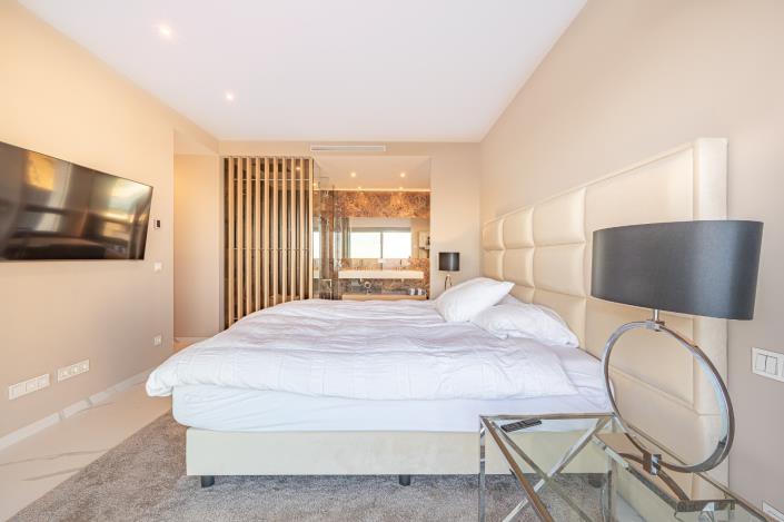 Image No.31-3 Bed Apartment for sale