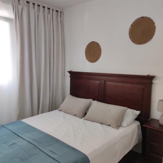 Image No.19-3 Bed Townhouse for sale