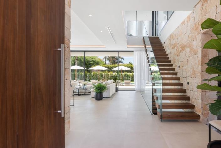 Image No.29-6 Bed Villa for sale