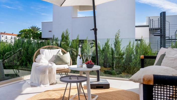 Image No.5-5 Bed Villa for sale