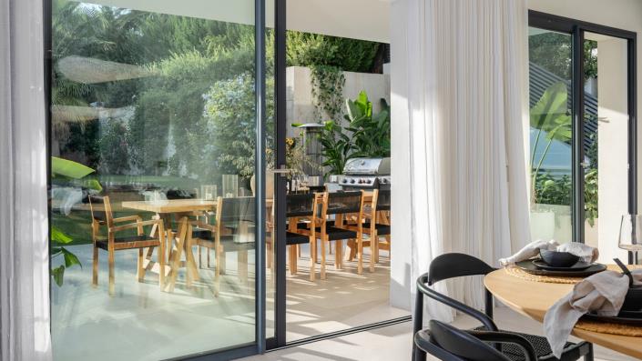 Image No.3-5 Bed Villa for sale