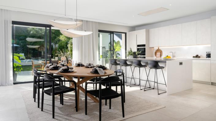 Image No.4-5 Bed Villa for sale