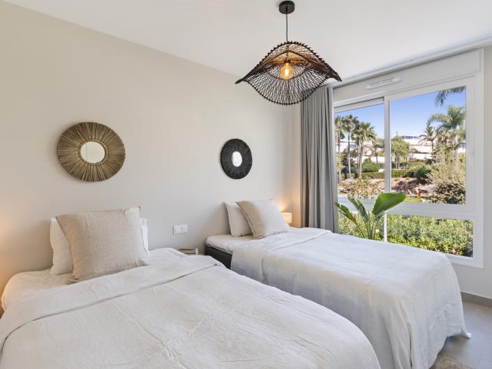 Image No.27-5 Bed Apartment for sale