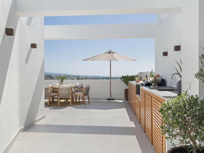 Image No.30-4 Bed Townhouse for sale