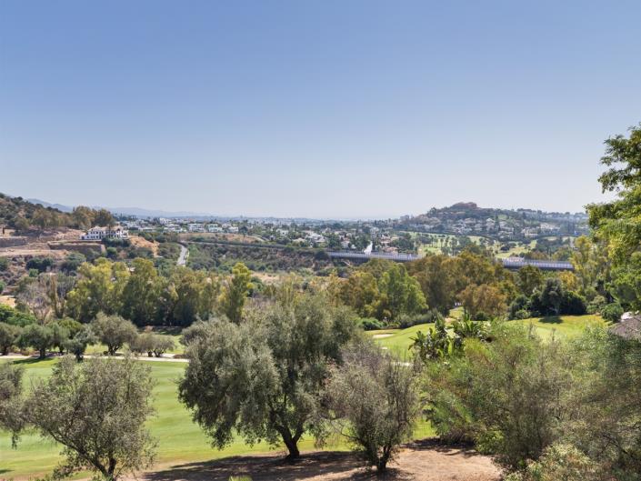 Image No.31-4 Bed Townhouse for sale