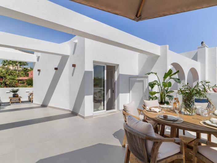 Image No.32-4 Bed Townhouse for sale