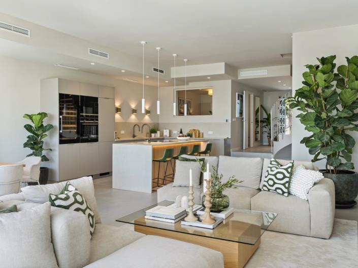 Image No.37-4 Bed Townhouse for sale