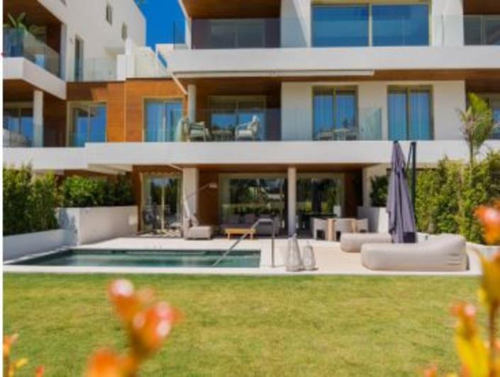 Image No.3-Duplex de 3 chambres à vendre à Golden Mile