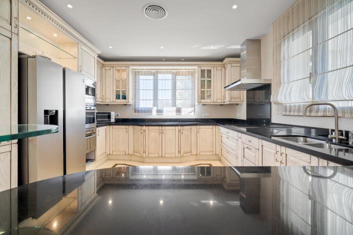 Image No.10-Villa de 6 chambres à vendre à Benahavis