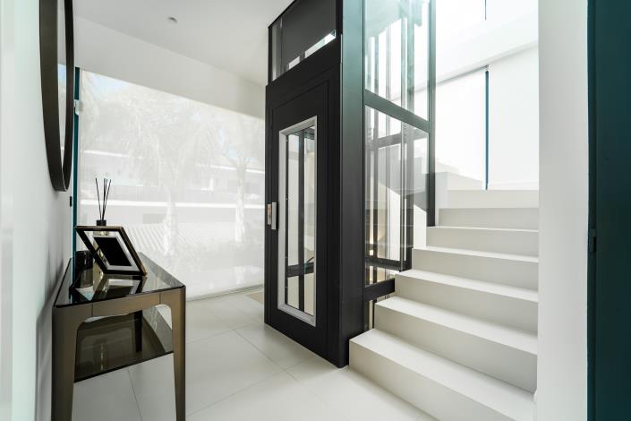 Image No.19-4 Bed Apartment for sale