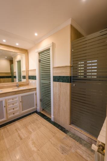 Image No.25-4 Bed Villa for sale