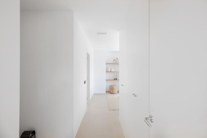 Image No.22-2 Bed Apartment for sale