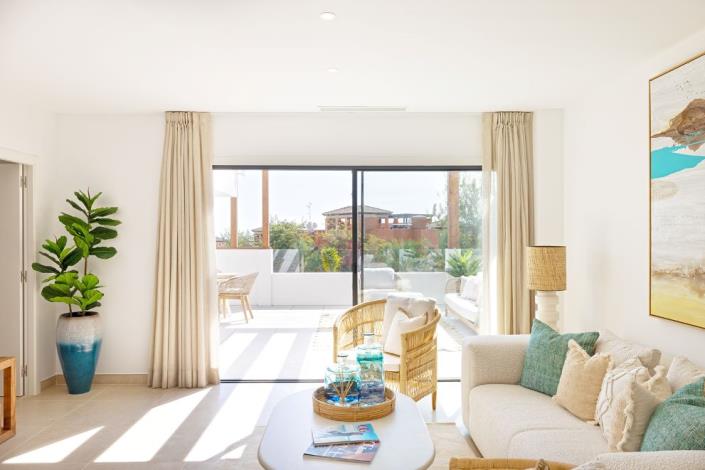 Image No.11-3 Bed Apartment for sale